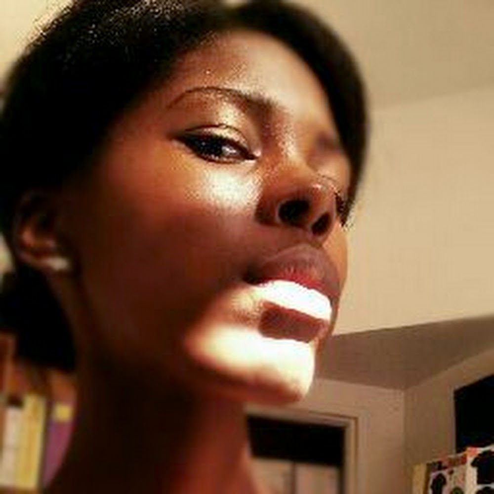 Meet your Posher, Suzette